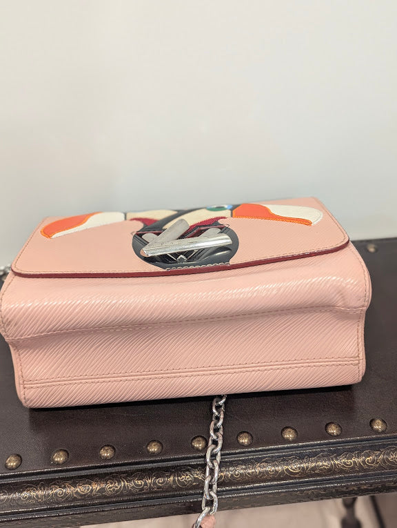 Louis Vuitton Limited Edition Exotic Toucan Birds Twist MM in Crystal Pink