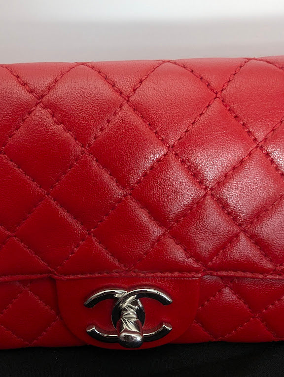 Chanel Quilted Chain Clutch Flap Red