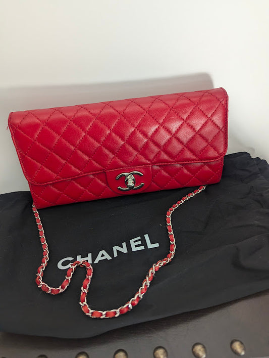 Chanel Quilted Chain Clutch Flap Red