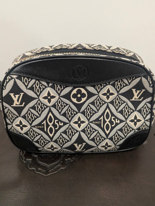 Louis Vuitton 1854 Deauville Mini Black