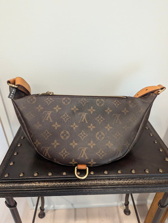 Louis Vuitton Monogram Bumbag