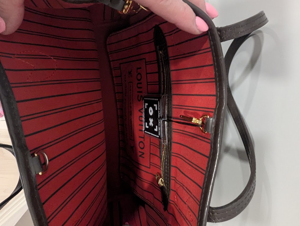 Louis Vuitton Neverfull Damier Ebene PM with Pouch Red Canvas Interior