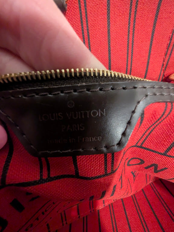 Louis Vuitton Neverfull Damier Ebene PM with Pouch Red Canvas Interior