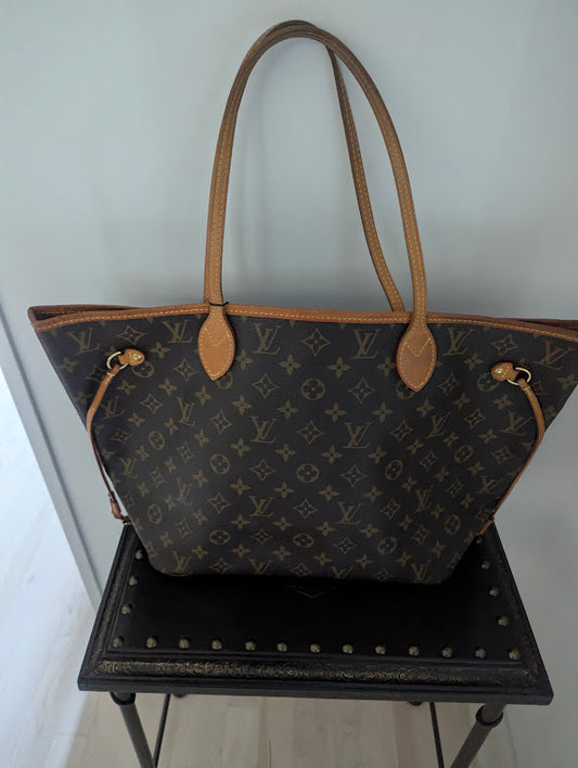Louis Vuitton Neverfull MM