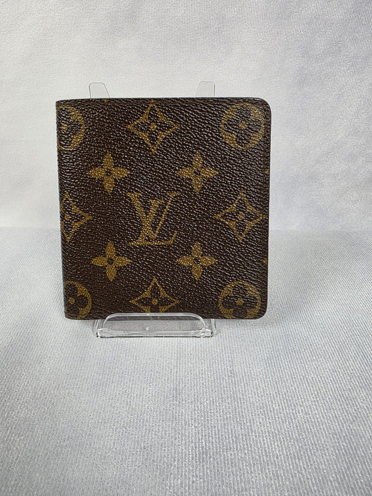 LOUIS VUITTON MONOGRAM BI-FOLD WALLET