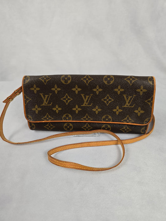 Louis Vuitton Twin Pochette GM