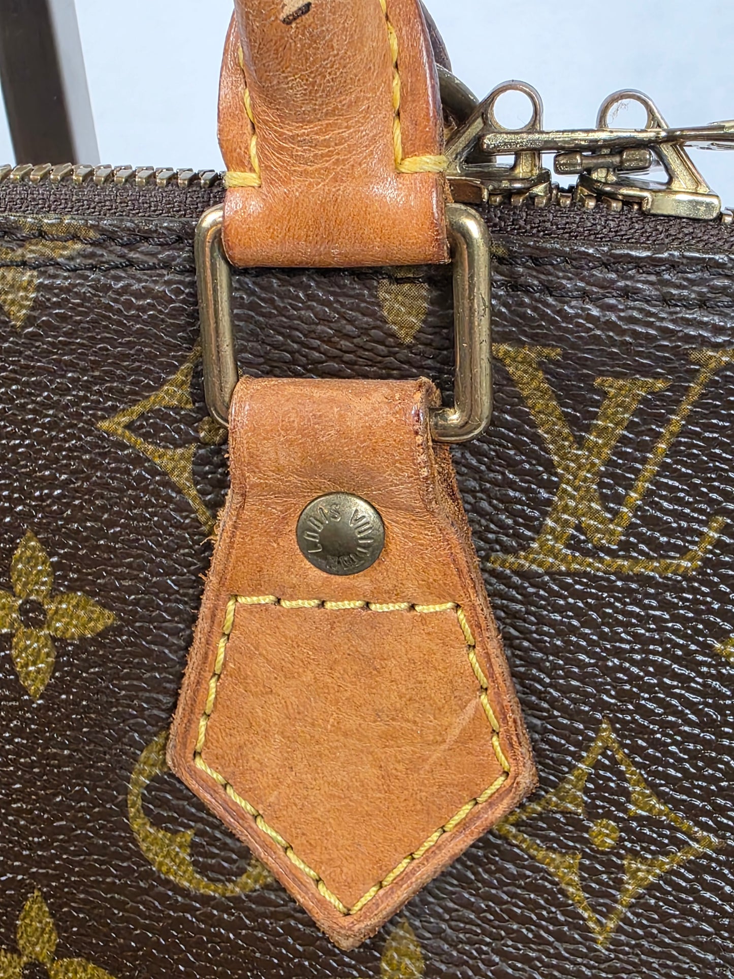 LOUIS VUITTON VINTAGE MONOGRAM ALMA PM HANDBAG