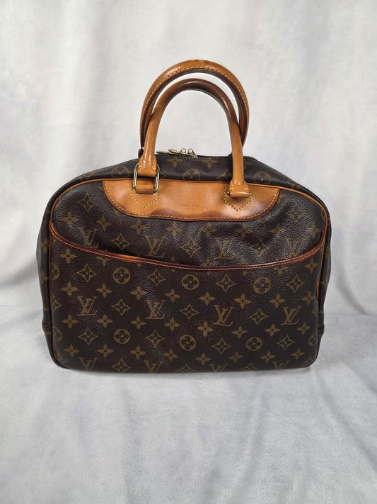 LOUIS VUITTON DAUVILLE MONOGRAM BAG