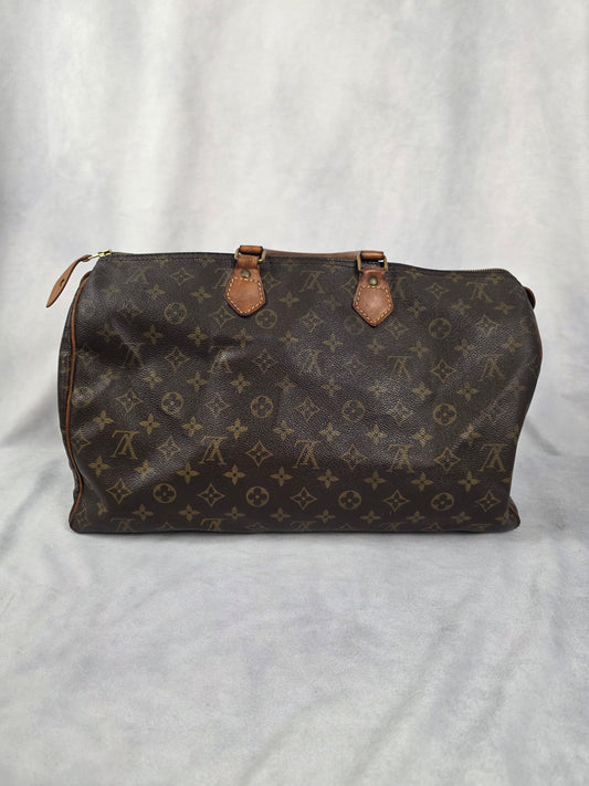 LOUIS VUITTON SPEEDY 40 MONOGRAM HANDBAG