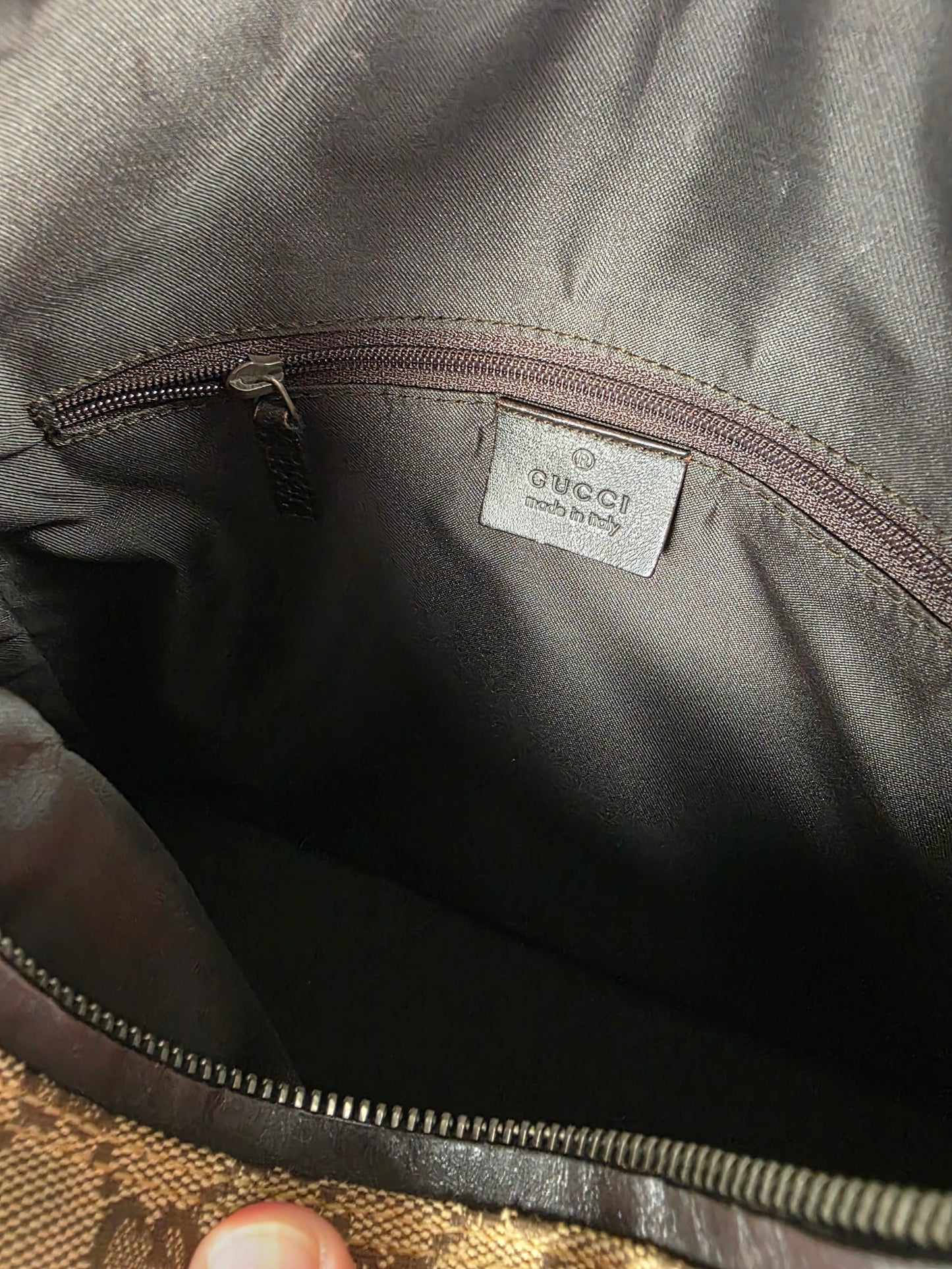 GUCCI GG CANVAS SHOULDER BAG