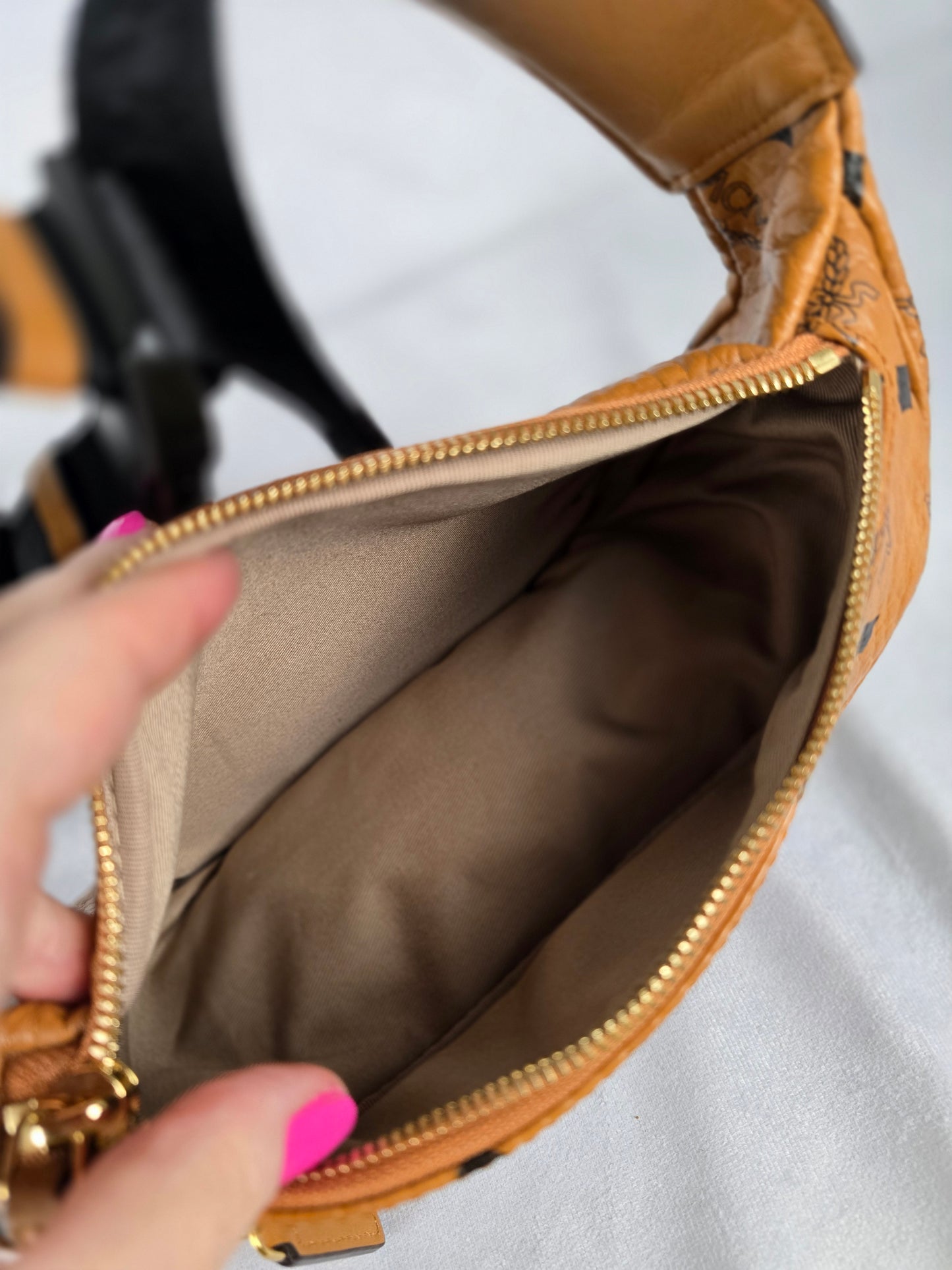 MCM MCM Visetos Cognac Bum Bag