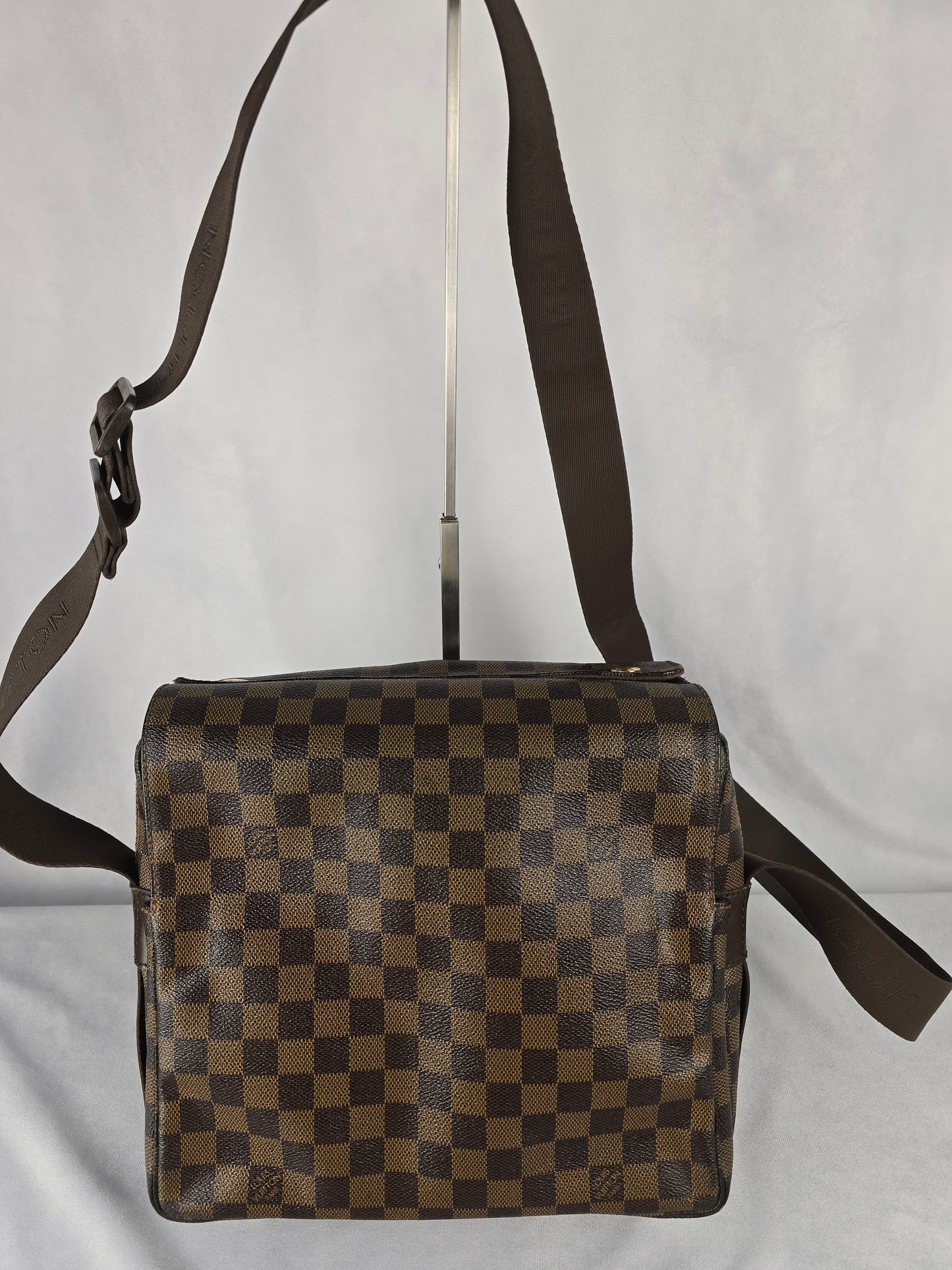 Louis Vuitton Damier Ebene Naviglio  Messenger Bag