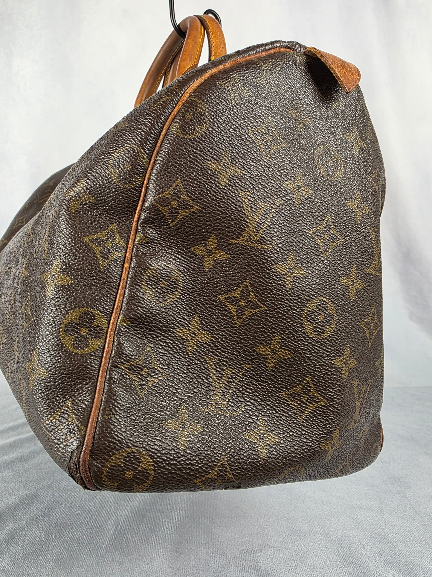 LOUIS VUITTON VINTAGE MONOGRAM CANVAS SPEEDY 40, SD