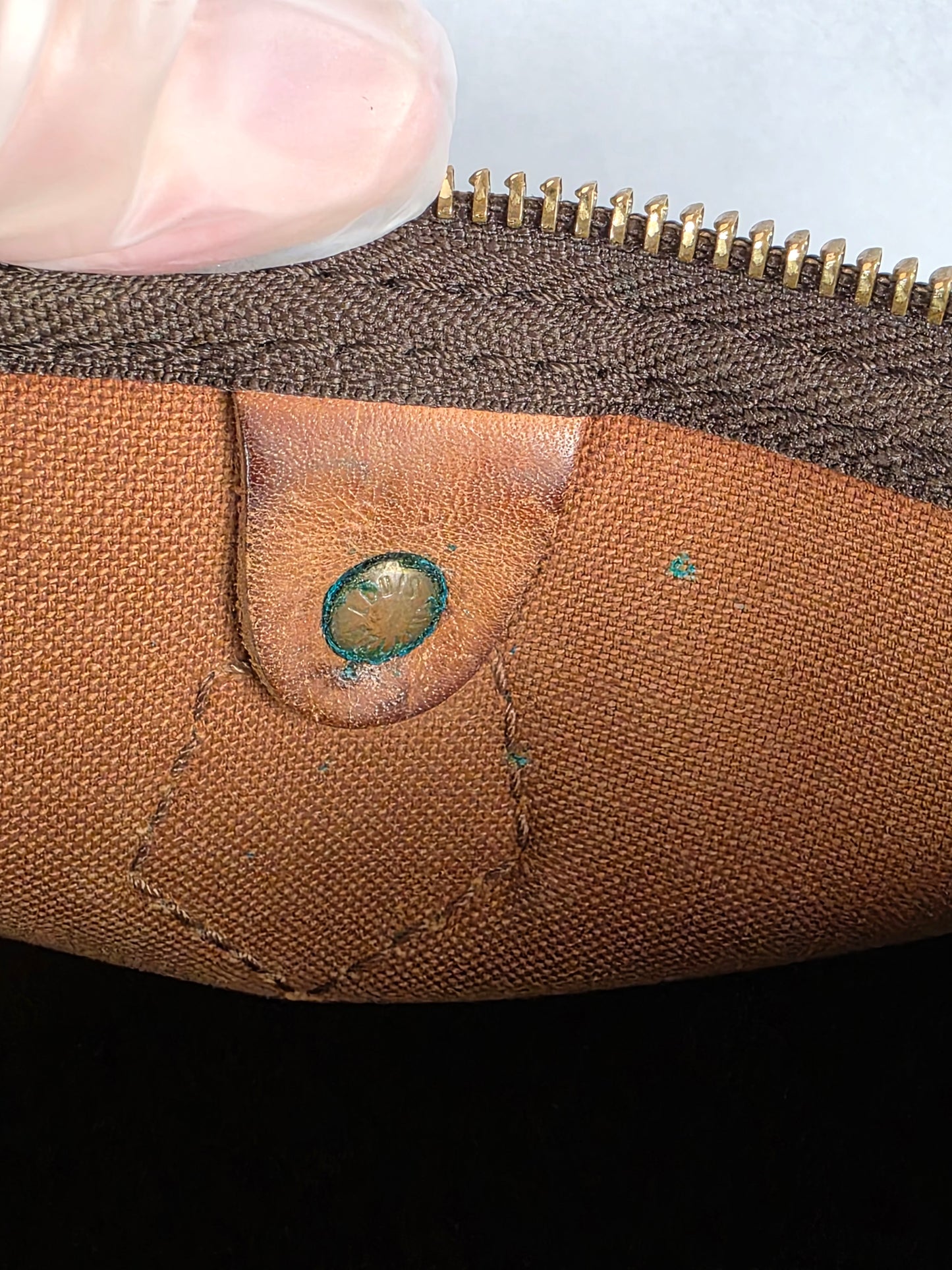 LOUIS VUITTON VINTAGE MONOGRAM CANVAS SPEEDY 40, SD