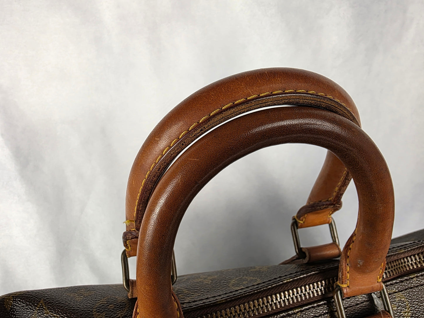 LOUIS VUITTON VINTAGE MONOGRAM KEEPALL 45 W/ LOCK AND KEY