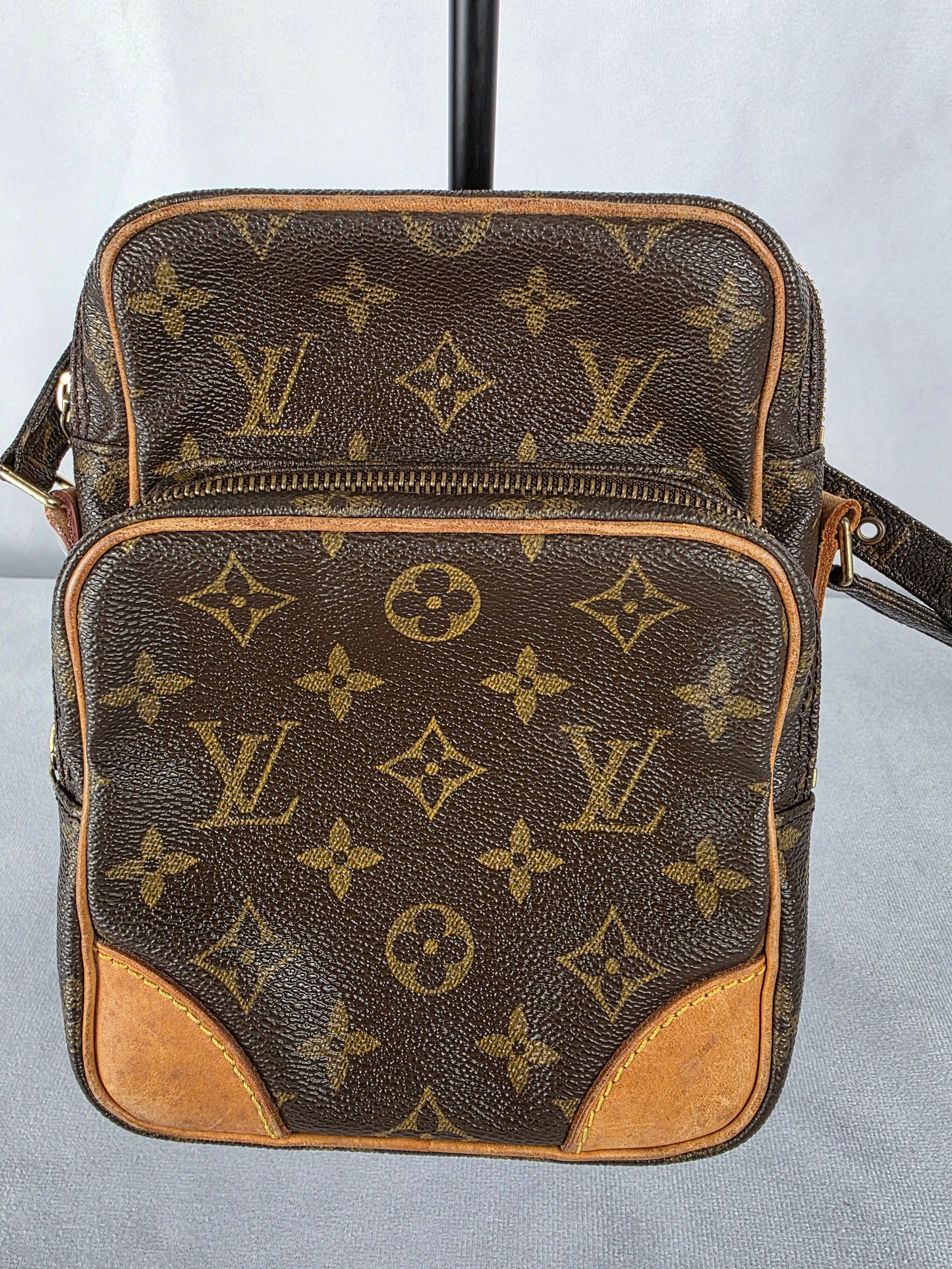 LOUIS VUITTON VINTAGE AMAZONE MONOGRAM CANVAS CROSSBODY BAG