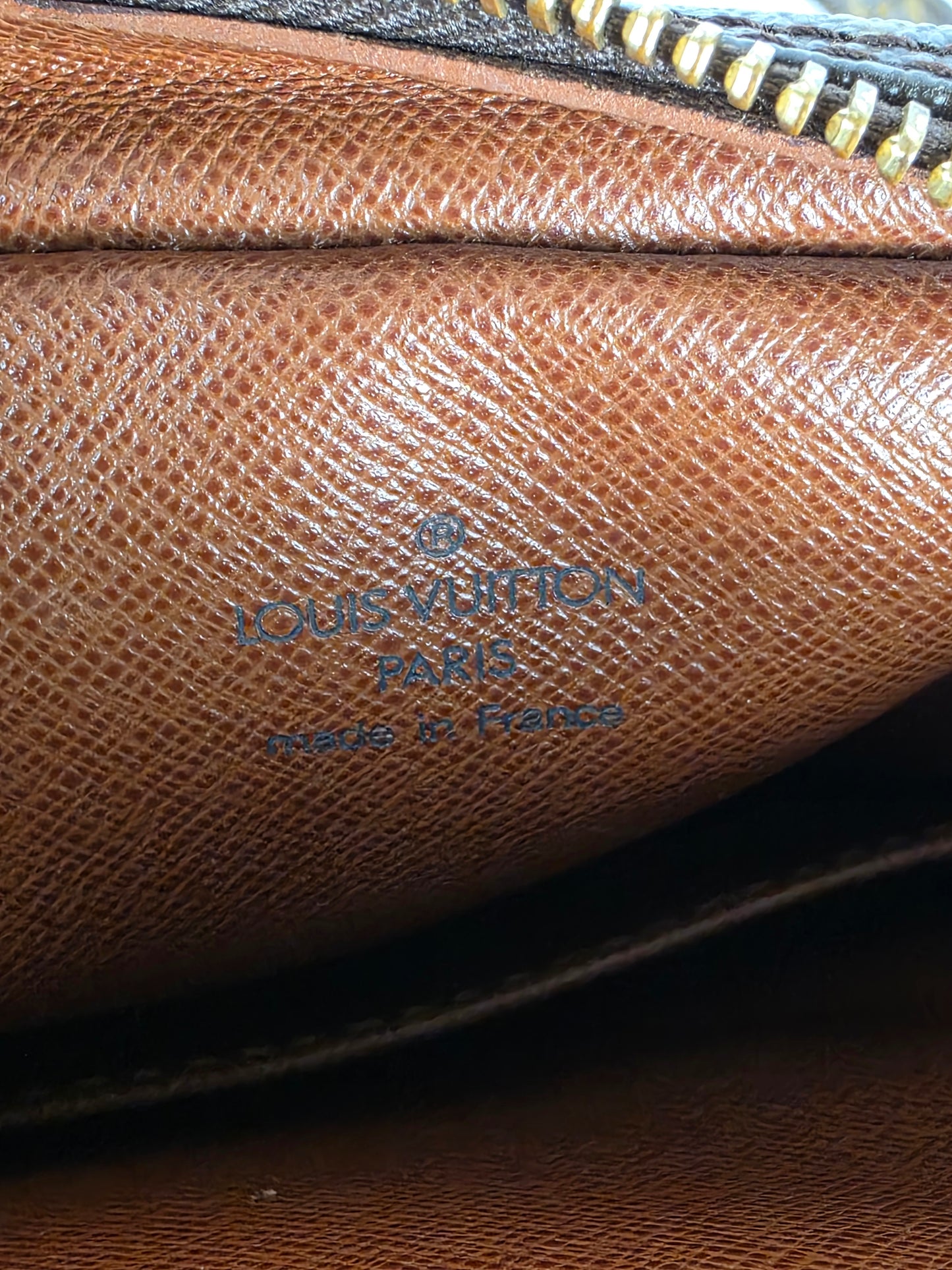 LOUIS VUITTON VINTAGE AMAZONE MONOGRAM CANVAS CROSSBODY BAG