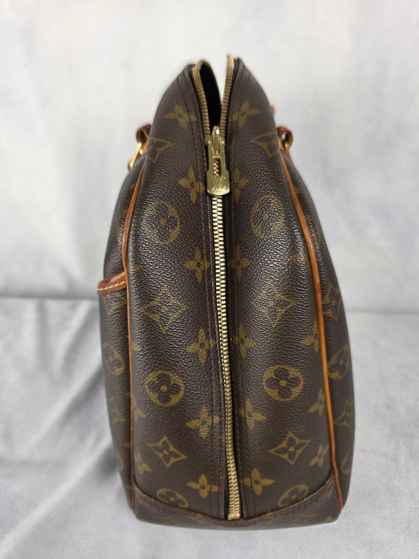 LOUIS VUITTON VINTAGE MONOGRAM DEAUVILLE HANDBAG