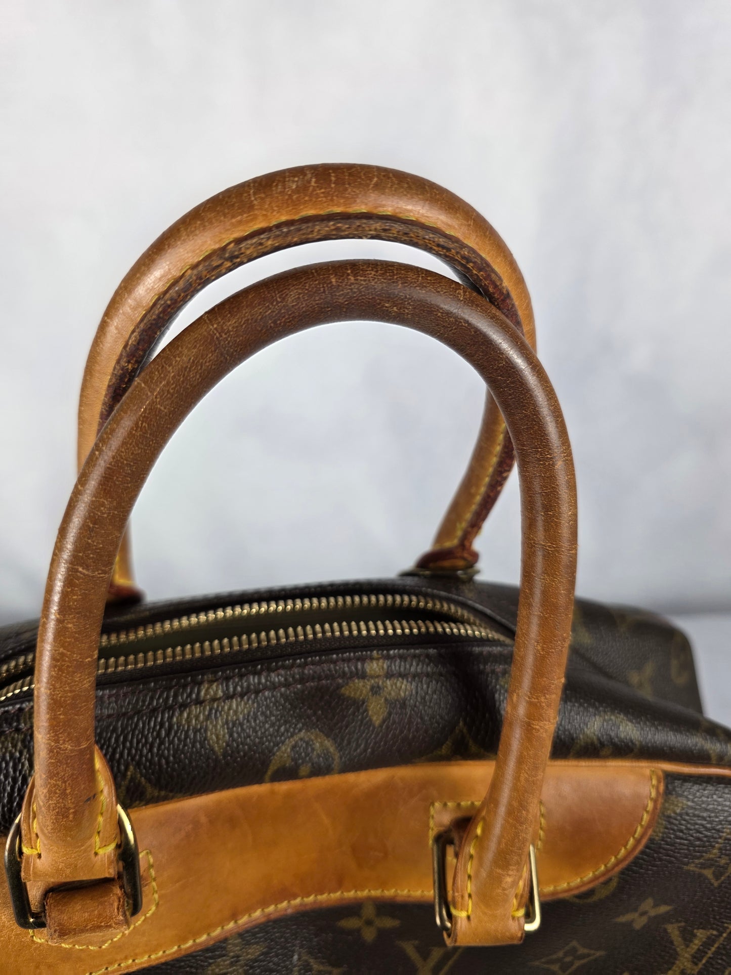 LOUIS VUITTON VINTAGE MONOGRAM DEAUVILLE HANDBAG