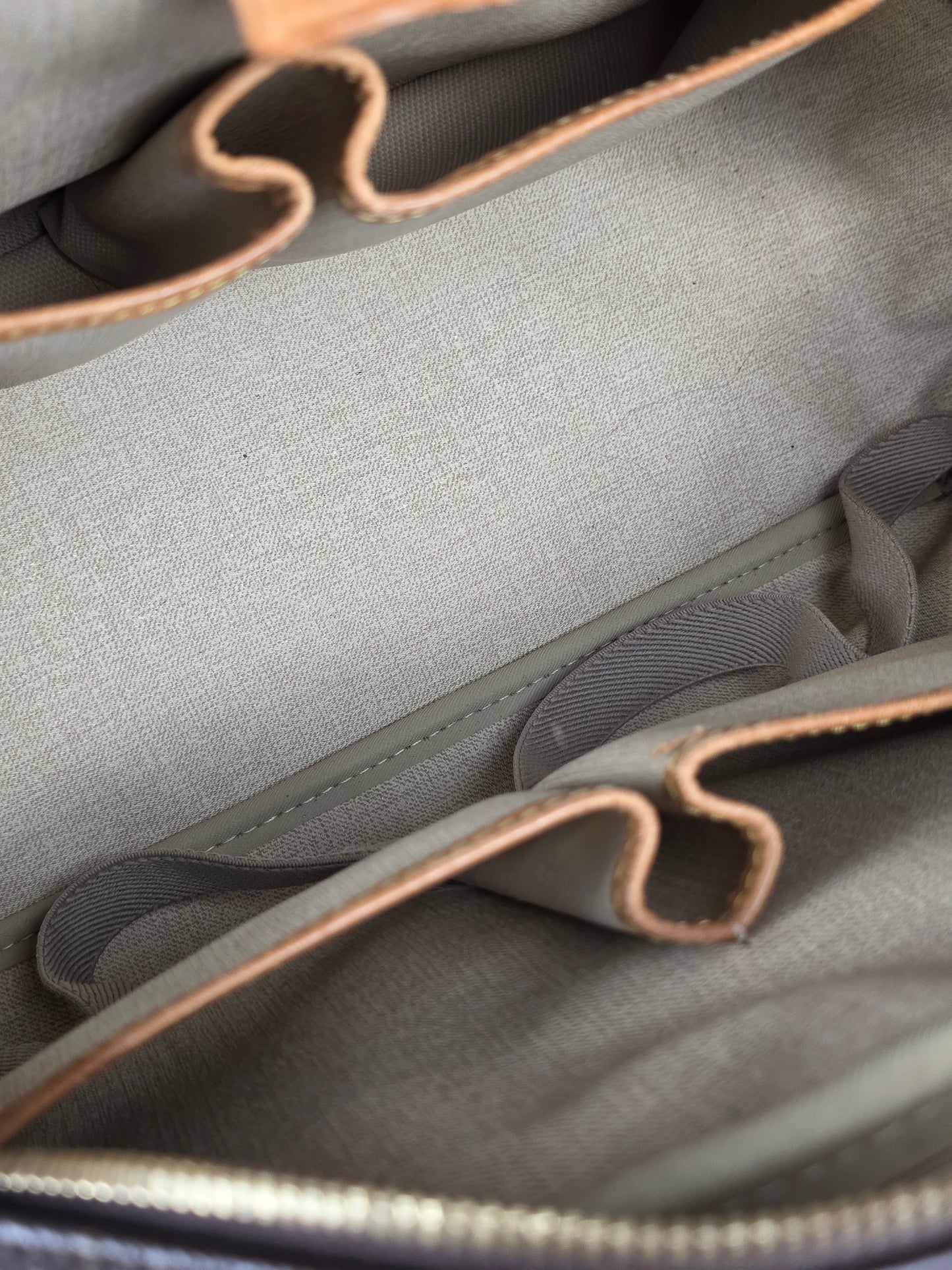 LOUIS VUITTON VINTAGE MONOGRAM DEAUVILLE HANDBAG