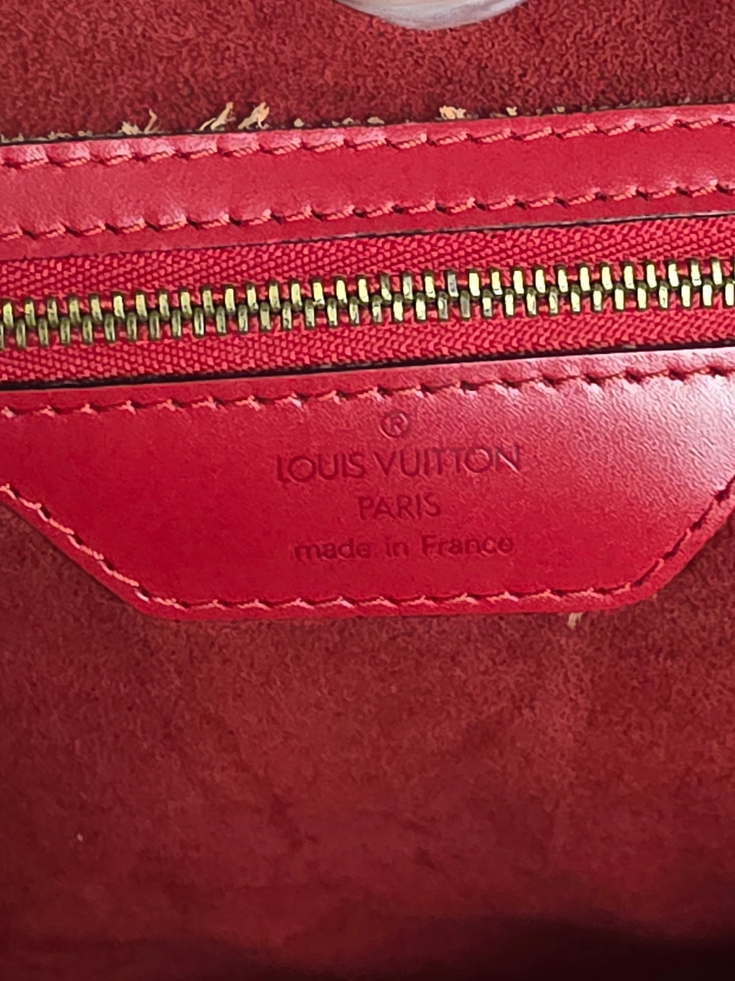LOUIS VUITTON VINTAGE RED EPI SAINT JACQUES GM