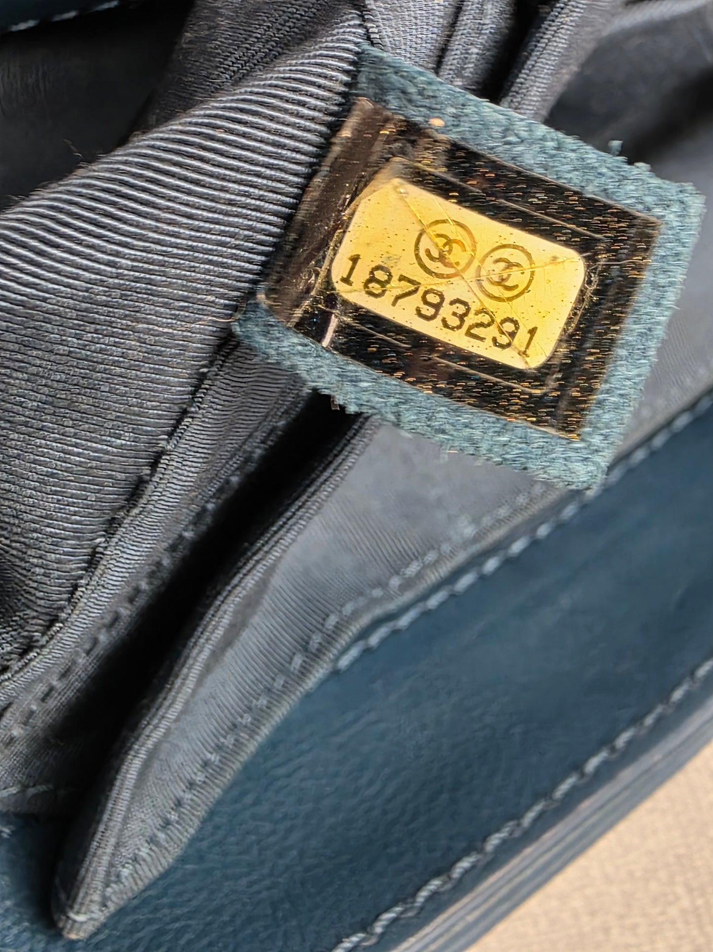 CHANEL LAMBSKIN BLUE REVERSO LEBOY "NEW" MEDIUM