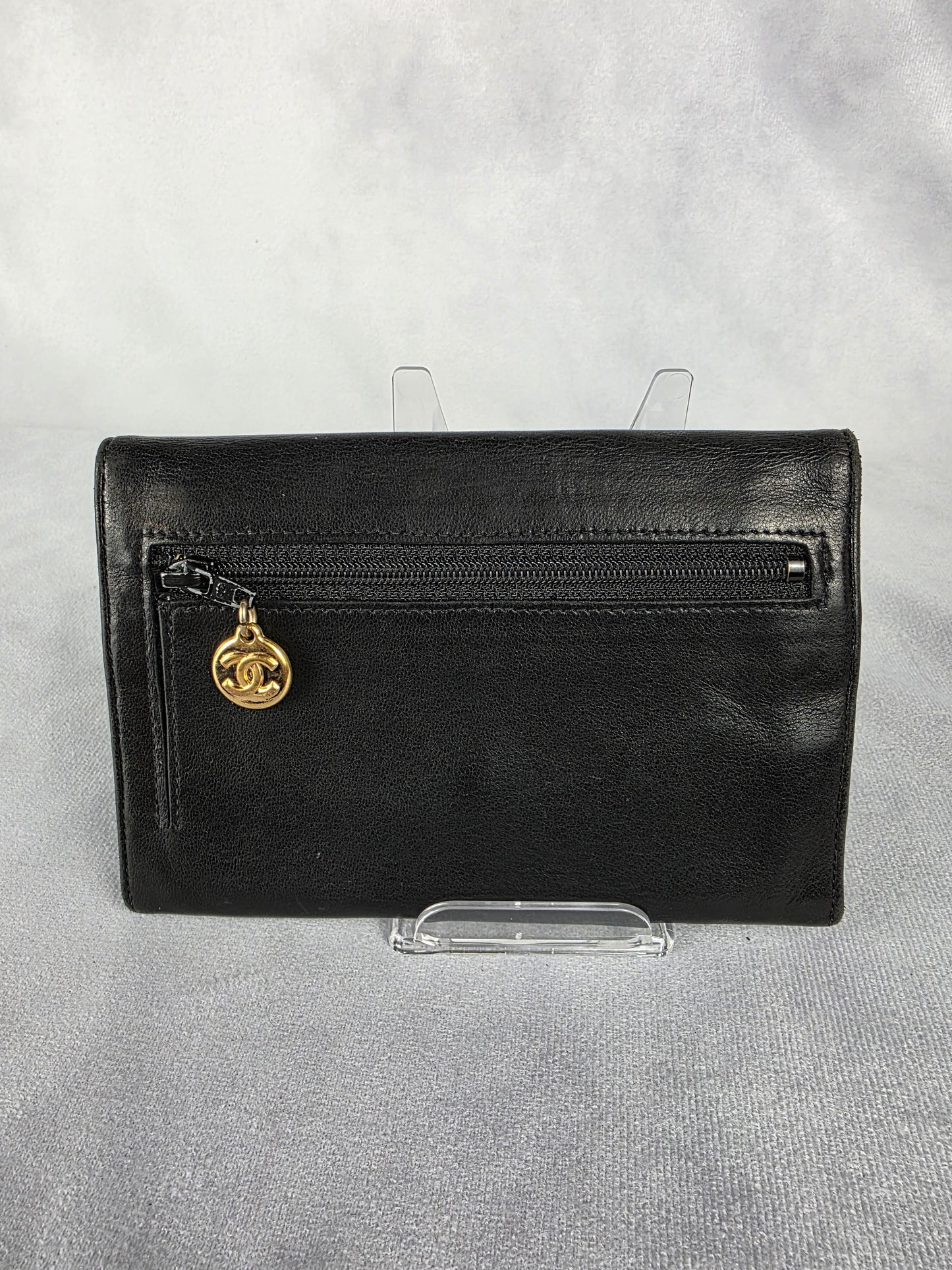 CHANEL VINTAGE COCO MARK BLACK LEATHER FLAP WALLET