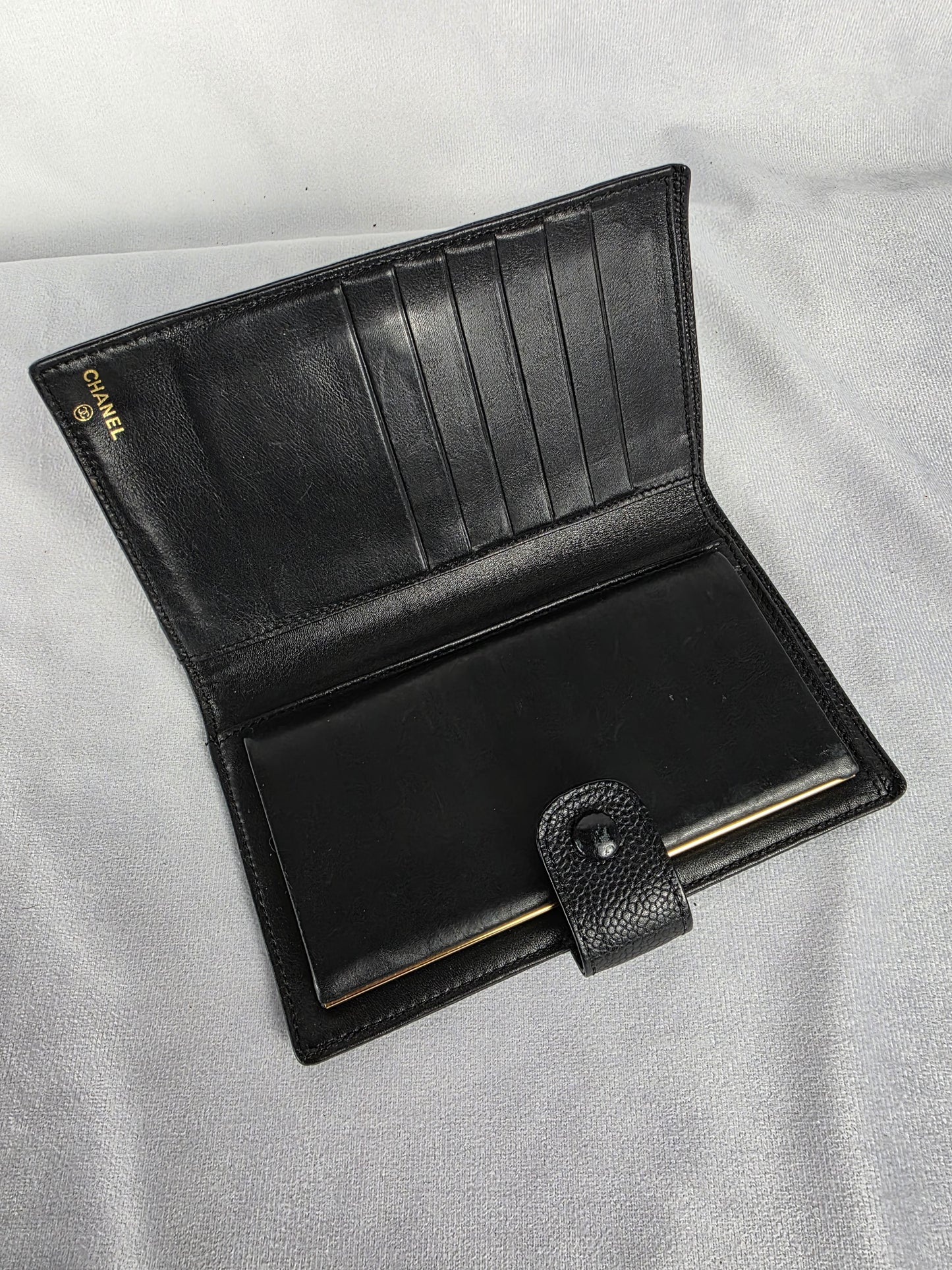 CHANEL VINTAGE TIMELESS CC FRENCH WALLET