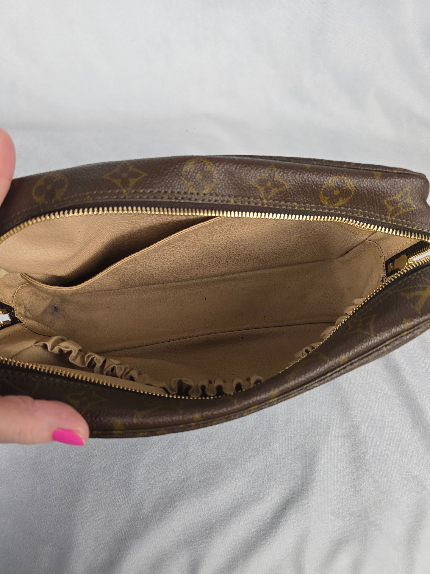 Louis Vuitton Monogram Toilette 28