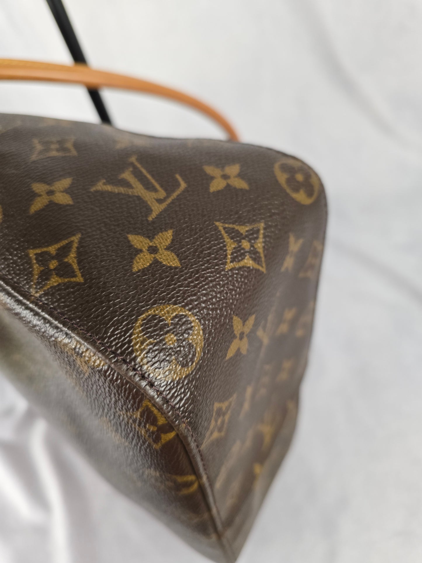 Louis Vuitton Vintage Looping GM Shoulder Bag