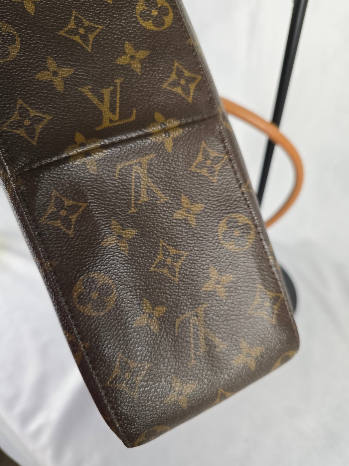 Louis Vuitton Vintage Looping GM Shoulder Bag