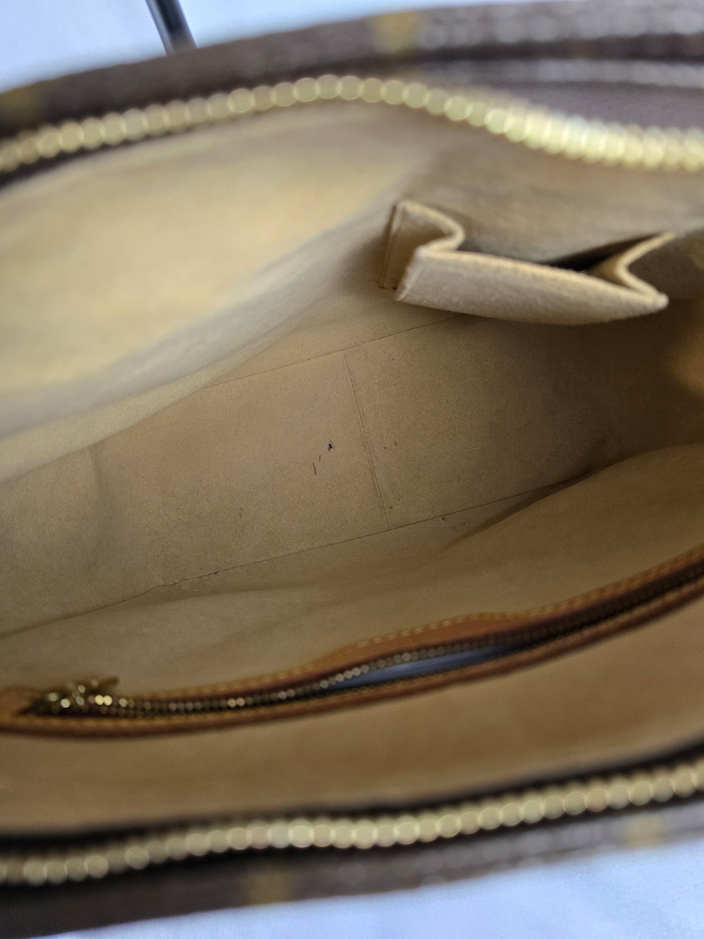 Louis Vuitton Vintage Looping GM Shoulder Bag