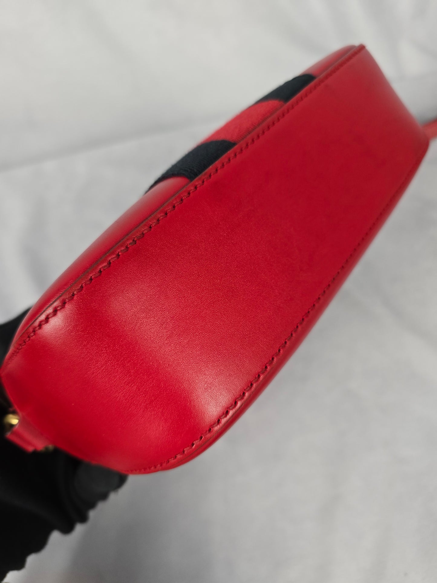 Gucci Bee Webby Red Calfskin Leather Crossbody