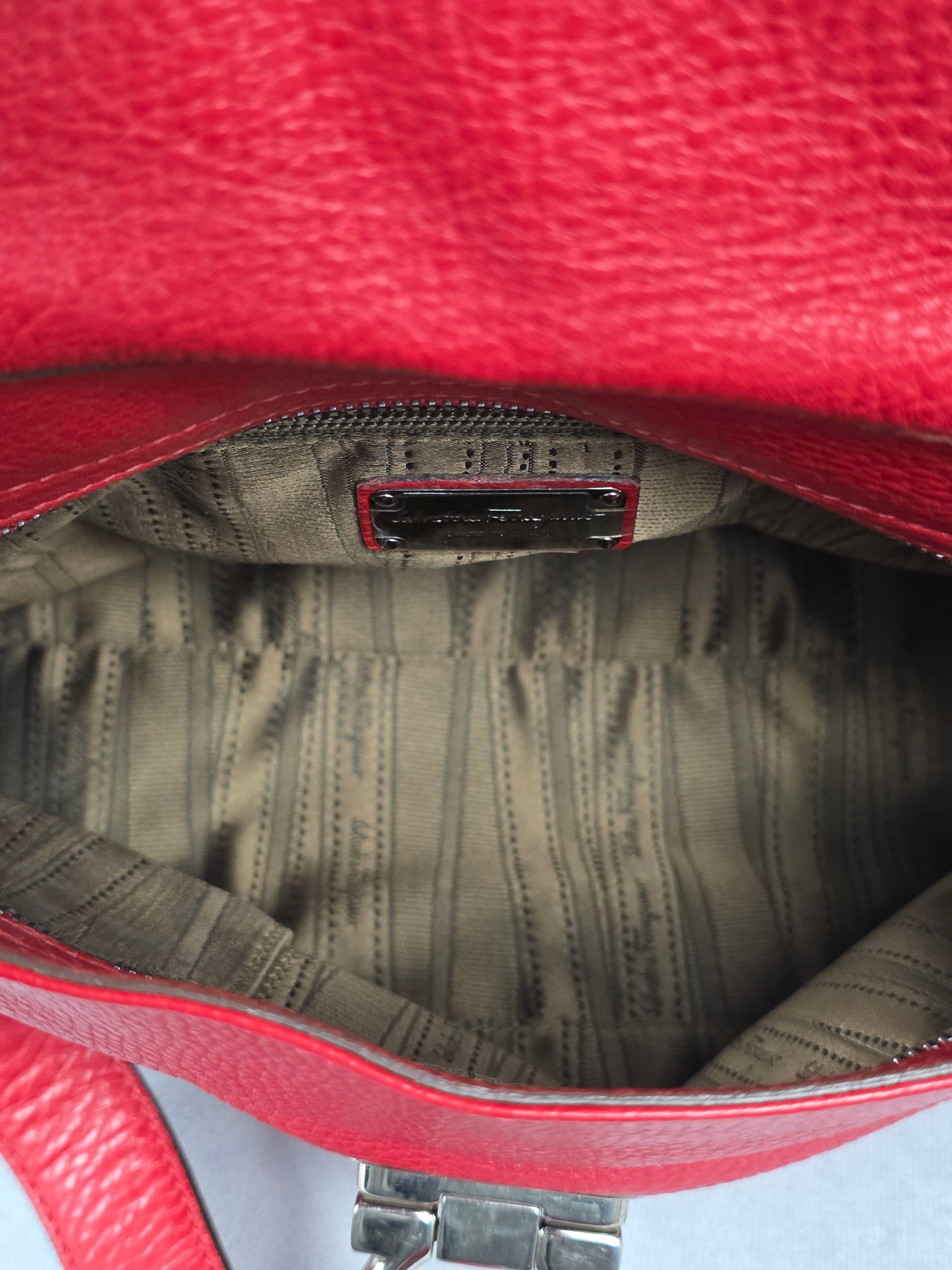 FERRAGAMO RED CALFSKIN SOFIA SATCHEL