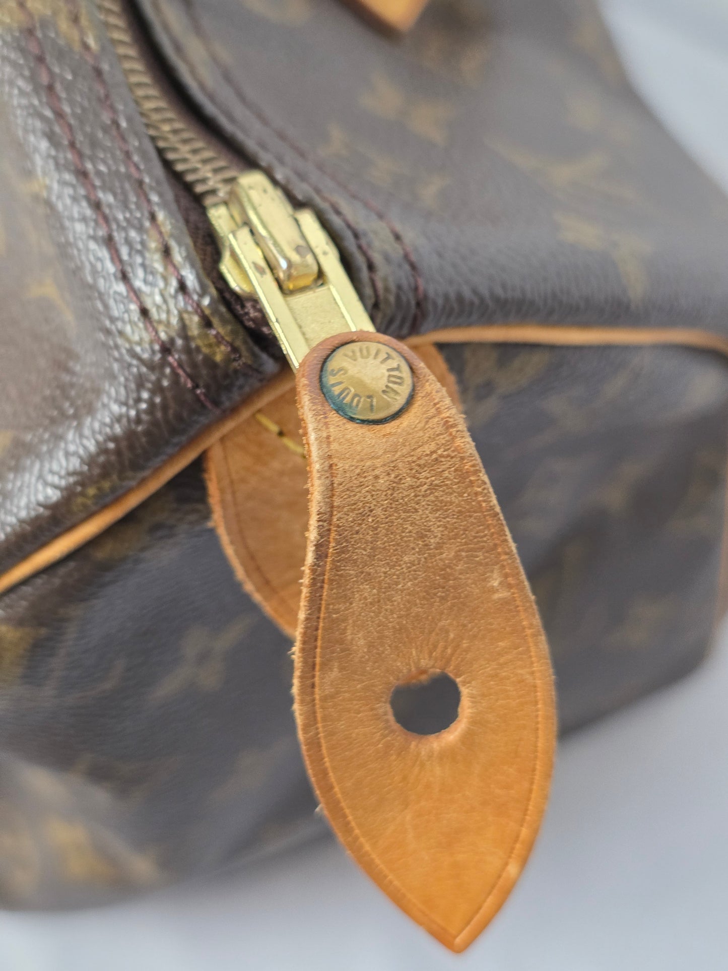 LOUIS VUITTON VINTAGE MONOGRAM SPEEDY 30