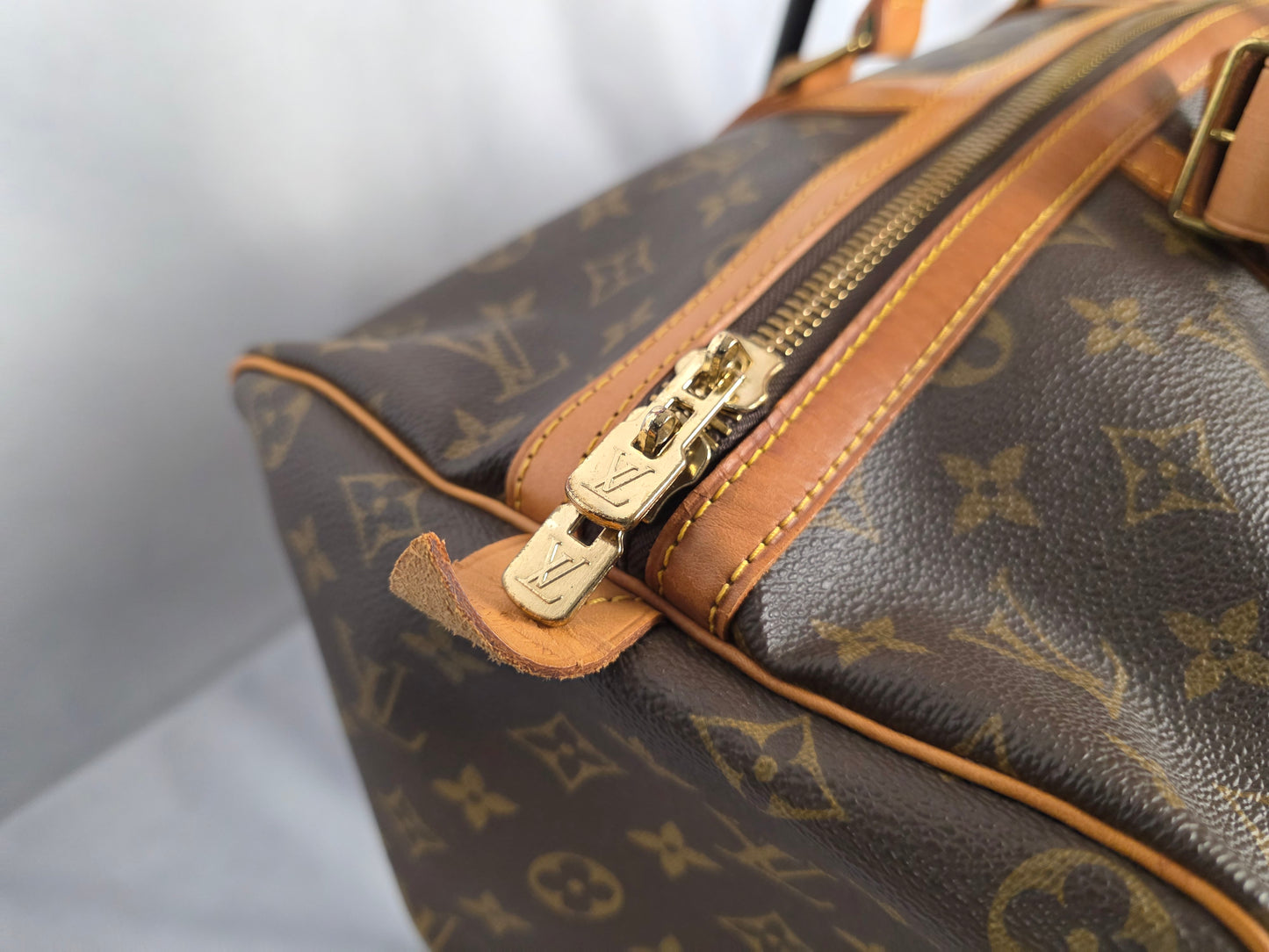 Louis Vuitton Sac Souple 45 Travel Bag