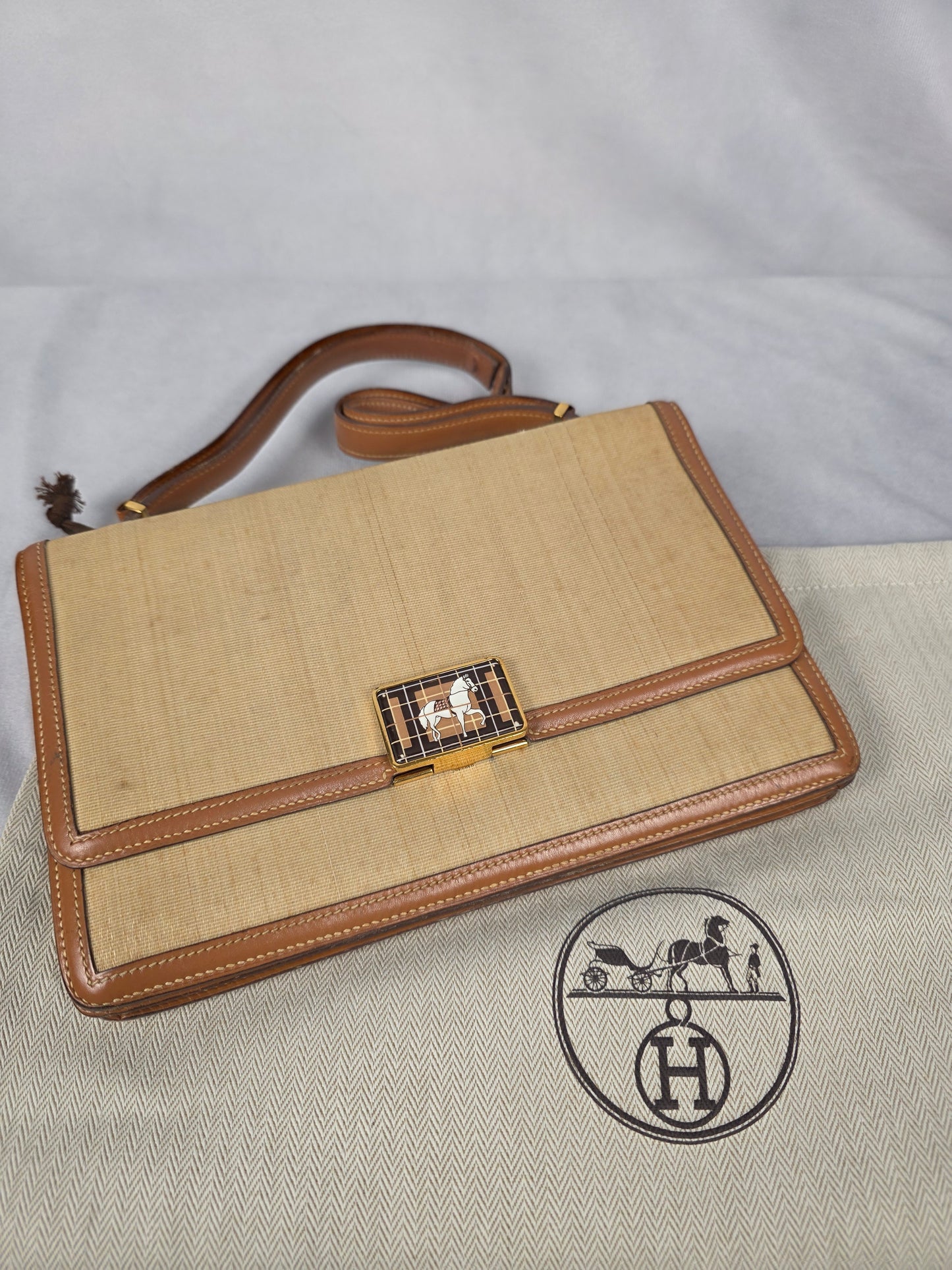 HERMES VINTAGE BEIGE BROWN CRINOLINE COURCHEVEL VINTAGE SHOULDER BAG