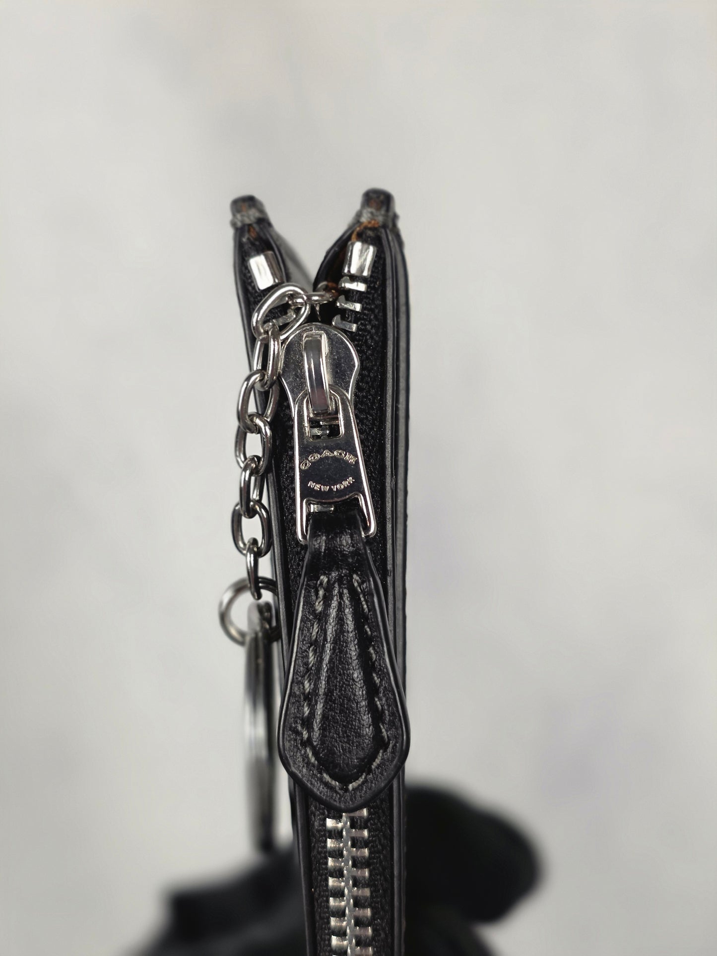 COACH MINI SKINNY ID CARD CASE