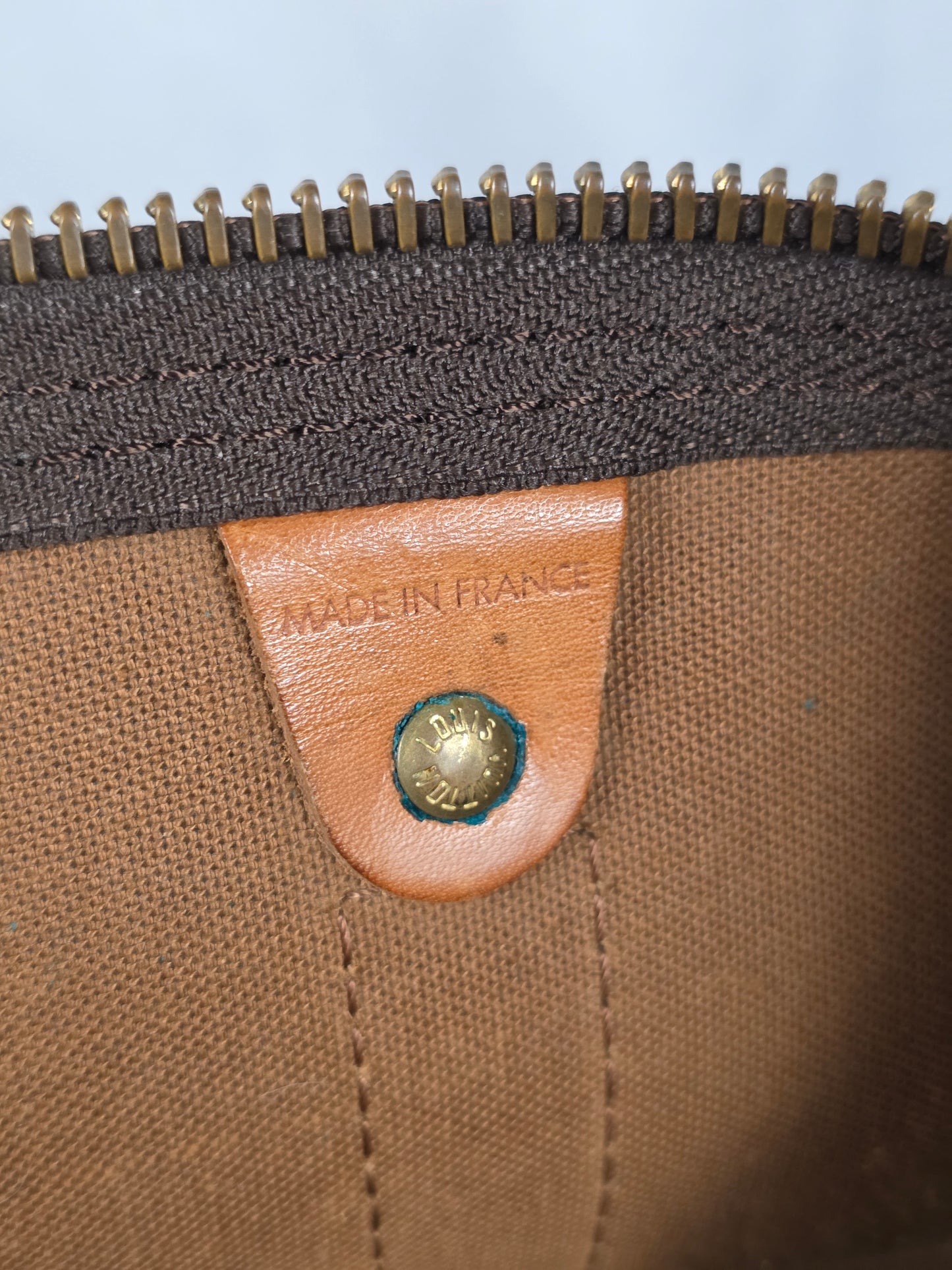 LOUIS VUITTON VINTAGE MONOGRAM KEEPALL 60 BANDOULIERE W/ LOCK & KEY