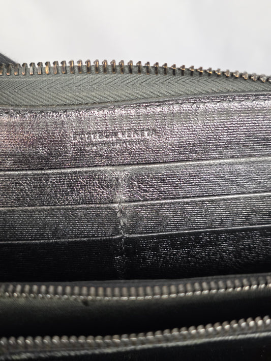 BOTTEGA BLACK INTRECCIATO WOVEN LONG ZIP-WALLET
