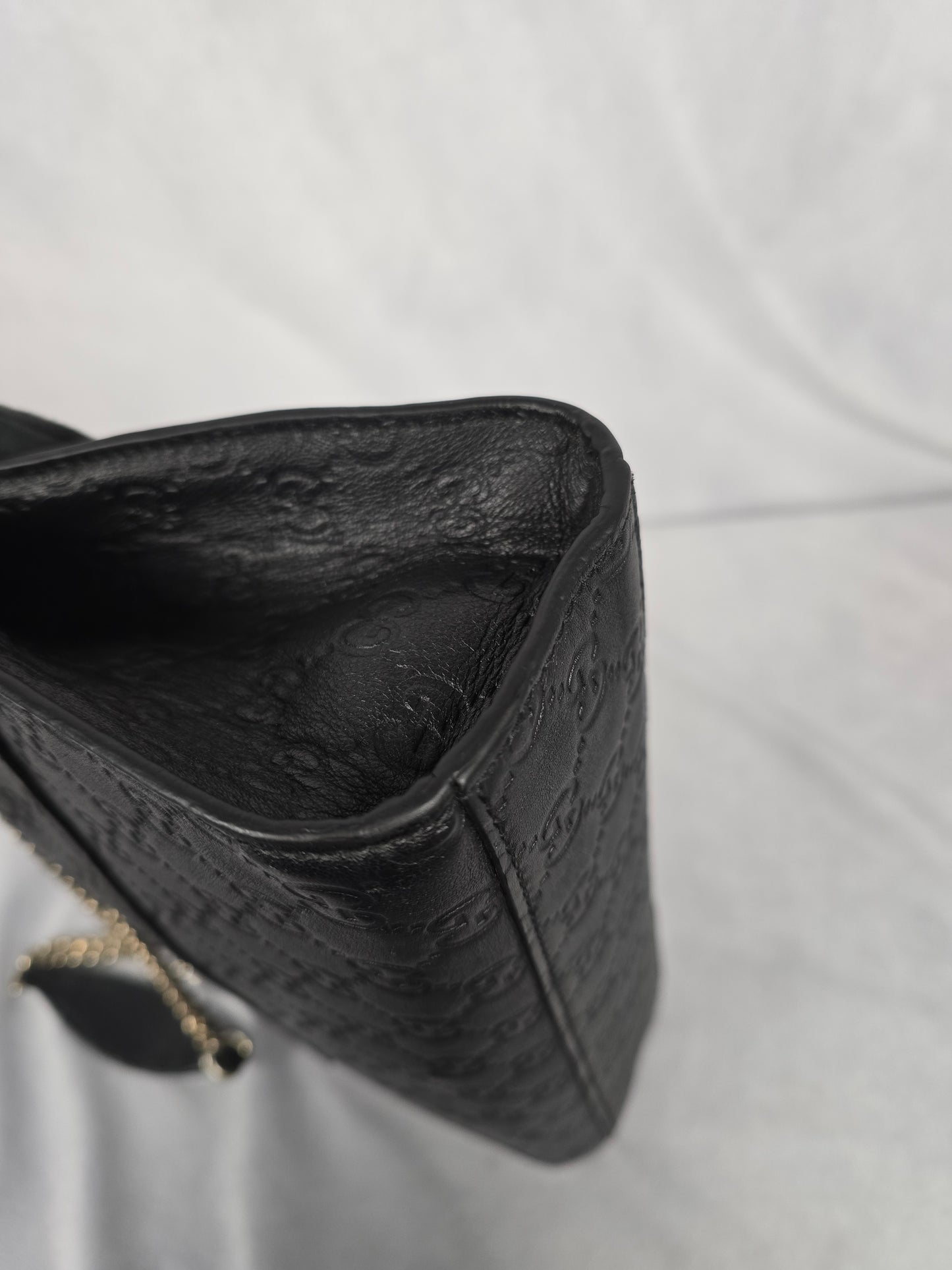 Gucci Emily Medium Black Guccisma Leather Shoulder Bag