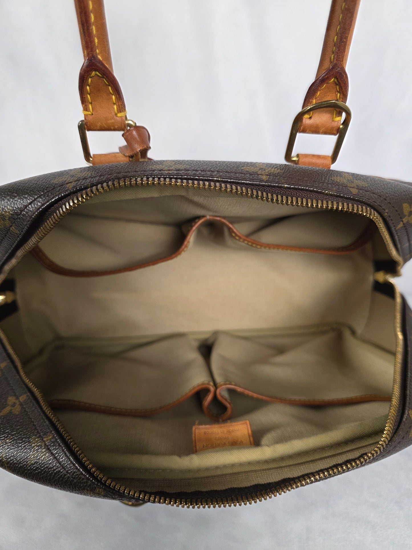 Louis Vuitton Vintage Monogram Canvas Deauville Handbag