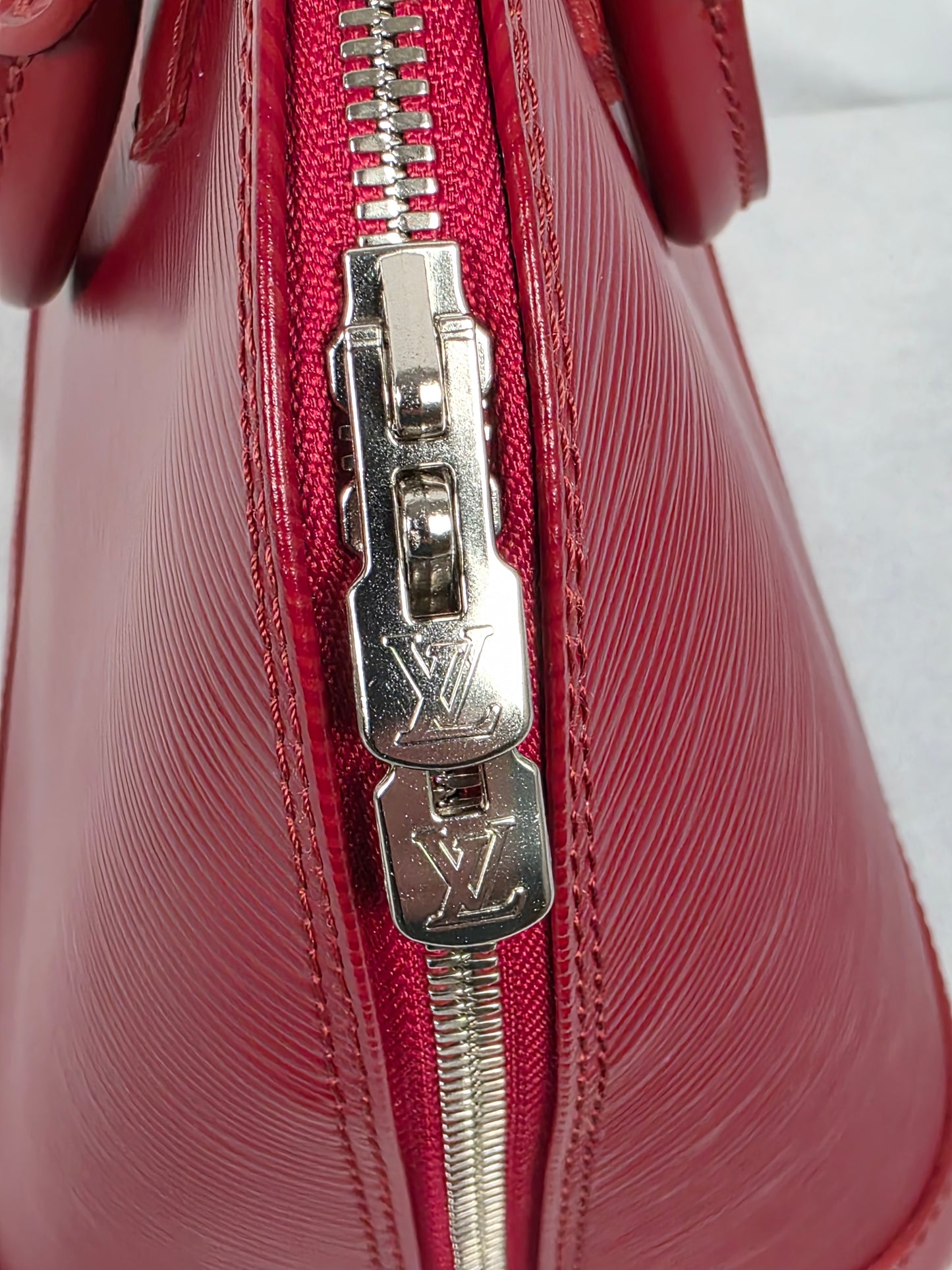 Louis Vuitton Red Epi Alma PM