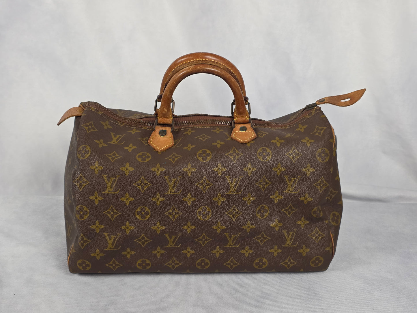 Louis Vuitton Vintage Monogram Speedy 35