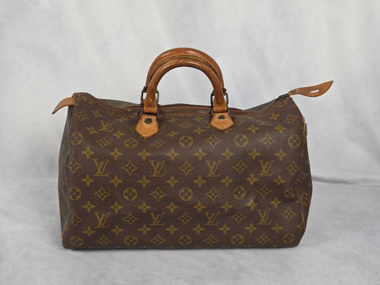 Louis Vuitton Vintage Monogram Speedy 35