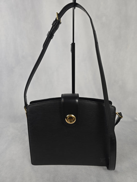 Louis Vuitton Epi Capucines Shoulder Bag in Black
