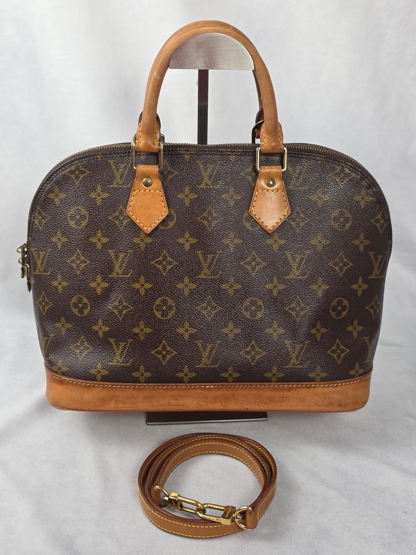 LOUIS VUITTON VINTAGE MONOGRAM ALMA PM HANDBAG