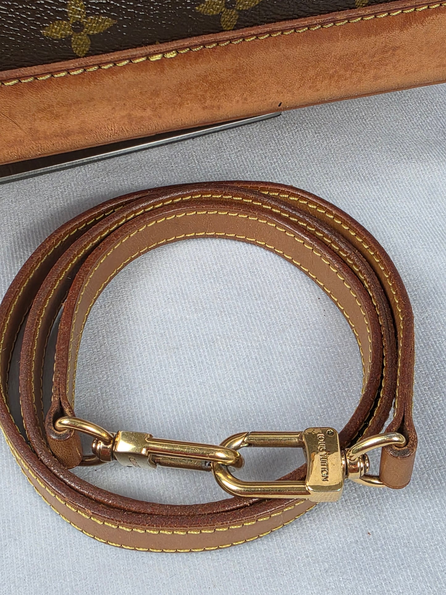 LOUIS VUITTON VINTAGE MONOGRAM ALMA PM HANDBAG