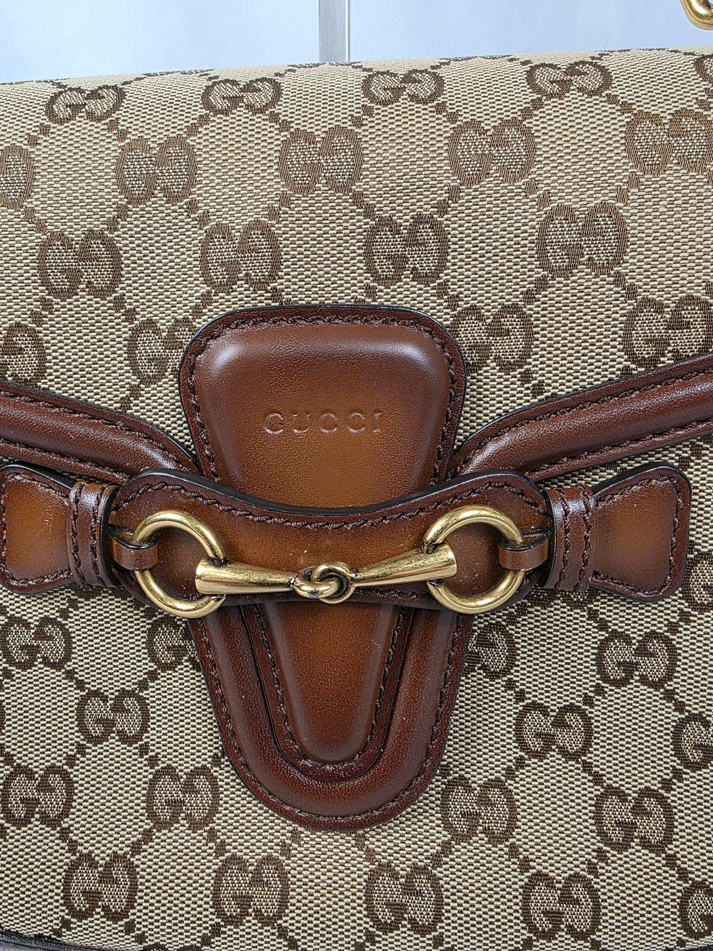 Gucci Lady Web Shoulder Bag in GG Canvas and Leather Finish (RARE)