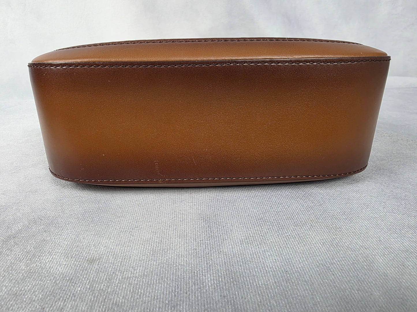 Gucci Lady Web Shoulder Bag in GG Canvas and Leather Finish (RARE)